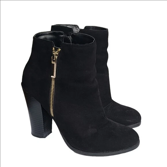 Call It Spring Vegan Suede Gold Zipper Black Bootie Chunky Heel Ankle Boots 6.5 - Image 2 of 4