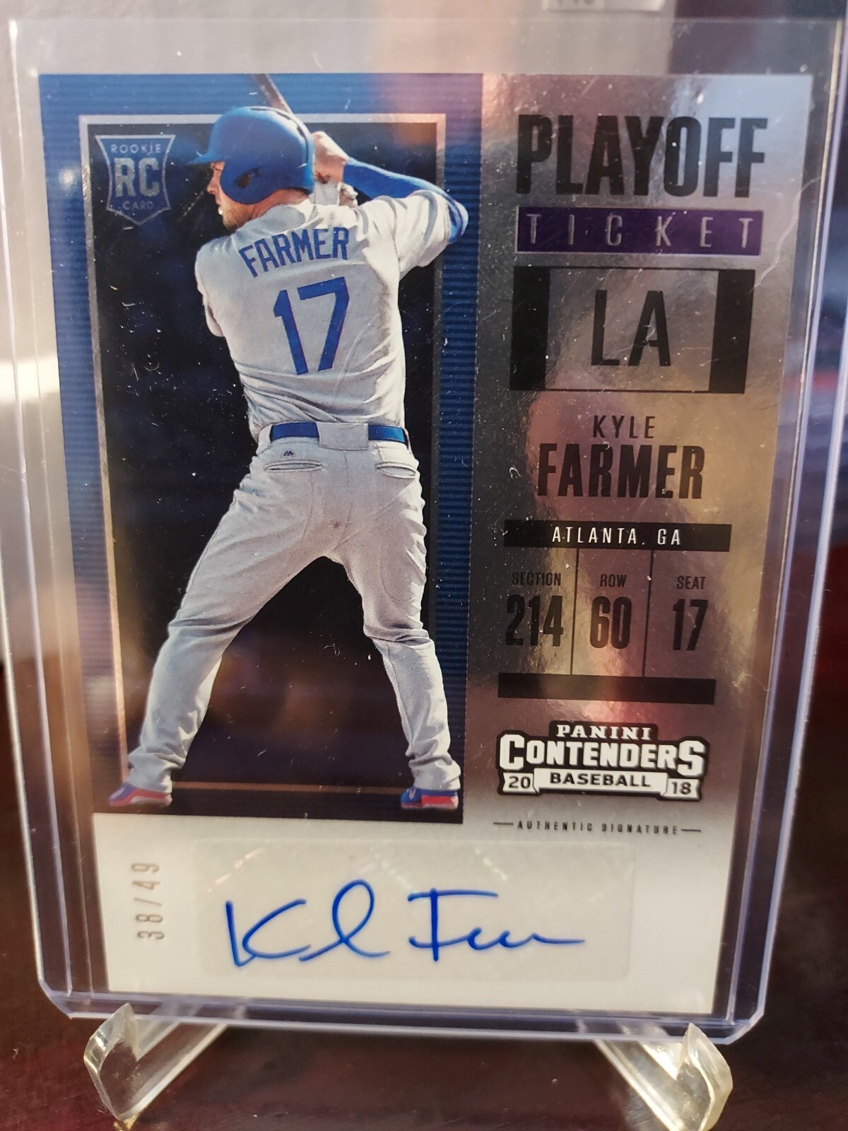 2018 Chronicles Contenders Season Ticket Purple #38/99 Kyle Farmer #15 RC Auto