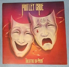 MOTLEY CRUE - THEATRE OF PAIN - 12"  VINYL RECORD /w ORIGINAL INSERT - LOOK --