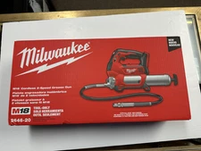 Milwaukee 2646-20 M18 18V Lithium-Ion Cordless Grease Gun 2 Speed  BRAND NEW
