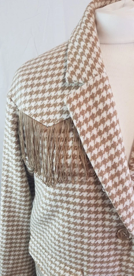 ICHI Ladies Beige & White  Blazer with Tassels Size 12 BNWT - Image 3 of 4