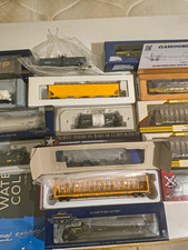 Athearn HO 1:87 10pc Mixed Freight Car Lot Pre-Built Western Pacific