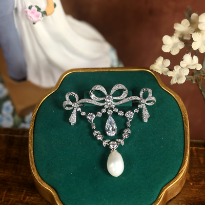 アクセサリー Belle Brooch Bow Floral Cultured Pearl White Belle Epoque Style