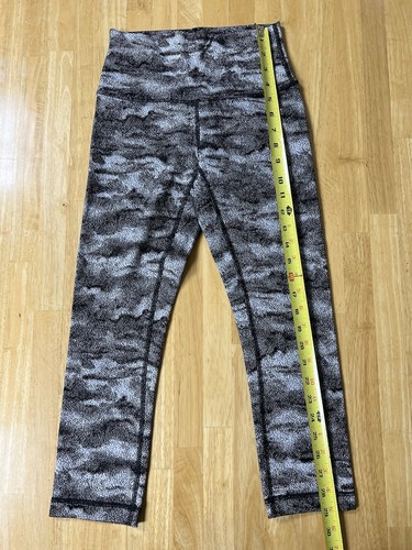 "Legging Lululemon Wunder Under Crop tiro alto 21"" talla 4 Luon Jacquard negro blanco" - Imagen 5 de 14
