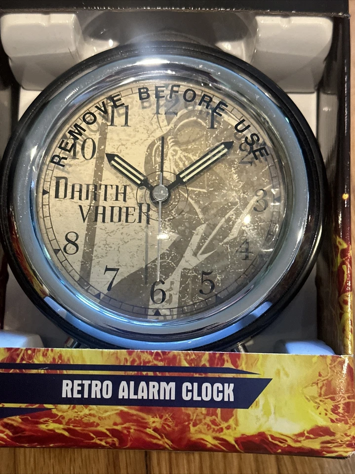Star Wars Retro Alarm Clock * Darth Vader * Revenge of the Sith *Metal Case *NEW - Image 3 of 4