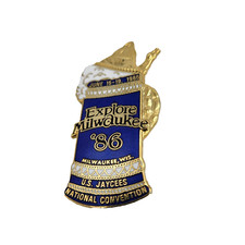 Vtg Milwaukee Wisconsin US National Convention Jaycees Lapel Pin Pinback 1986