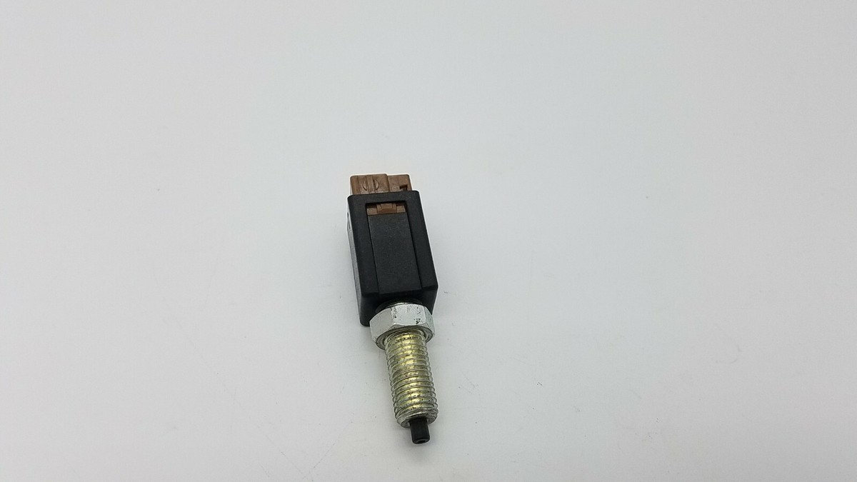 ハナ　ブラック36 OEM NISSAN LEAF INFINITI Q50 BRAKE LIGHT LAMP PEDAL SWITCH