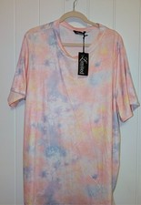 Yours Clothing Limited Collection TShirt - Size 28