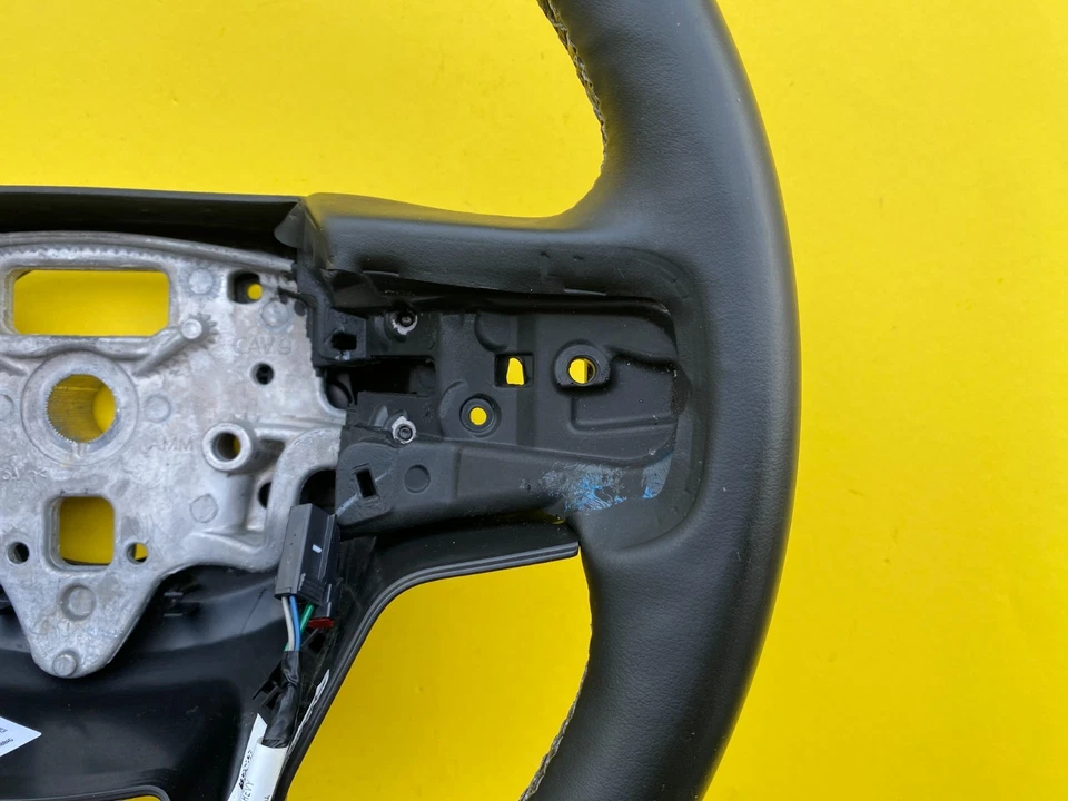 2019-2023 CHEVROLET BLAZER DRIVER STEERING WHEEL BLACK WRAPPED OEM 6431521 - Image 2 of 4