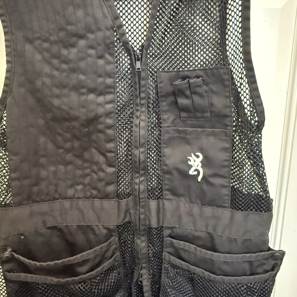 Browning Women's Trapper Creek Mesh Shooting Vest Black Size Large - Image 4 of 4