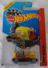 2013 Hot Wheels HW Race BUMP AROUND 166/250 Yellow
