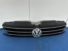 2015 - 2017 Volkswagen Jetta One Used Front Bumper Radiator Grill W Emblem Oem