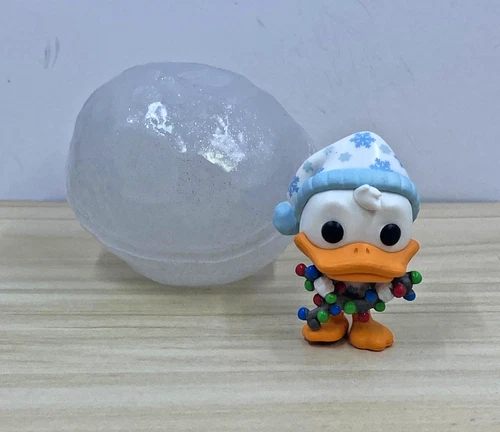 Funko Pocket Pop! Disney Holiday 2025 Snowball - Donald Duck