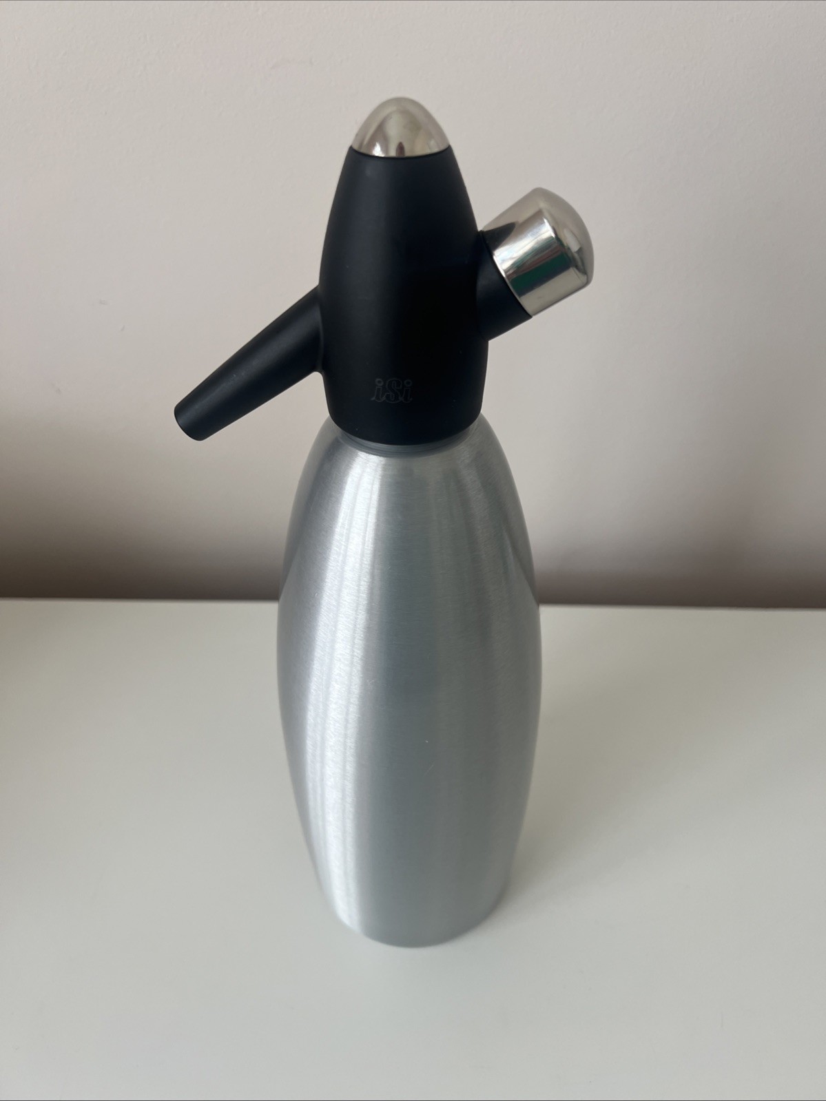 iSi Stainless Steel Soda Siphon; 1 Quart; Austria P075; Untested