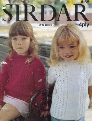 Sirdar 4165 Kinder Pullover 4fädig 22-26'' Vintage Strickmuster
