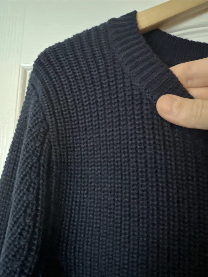 Suéter azul marino tejido por cable para mujer talla grande excelente Foto 4 de 4