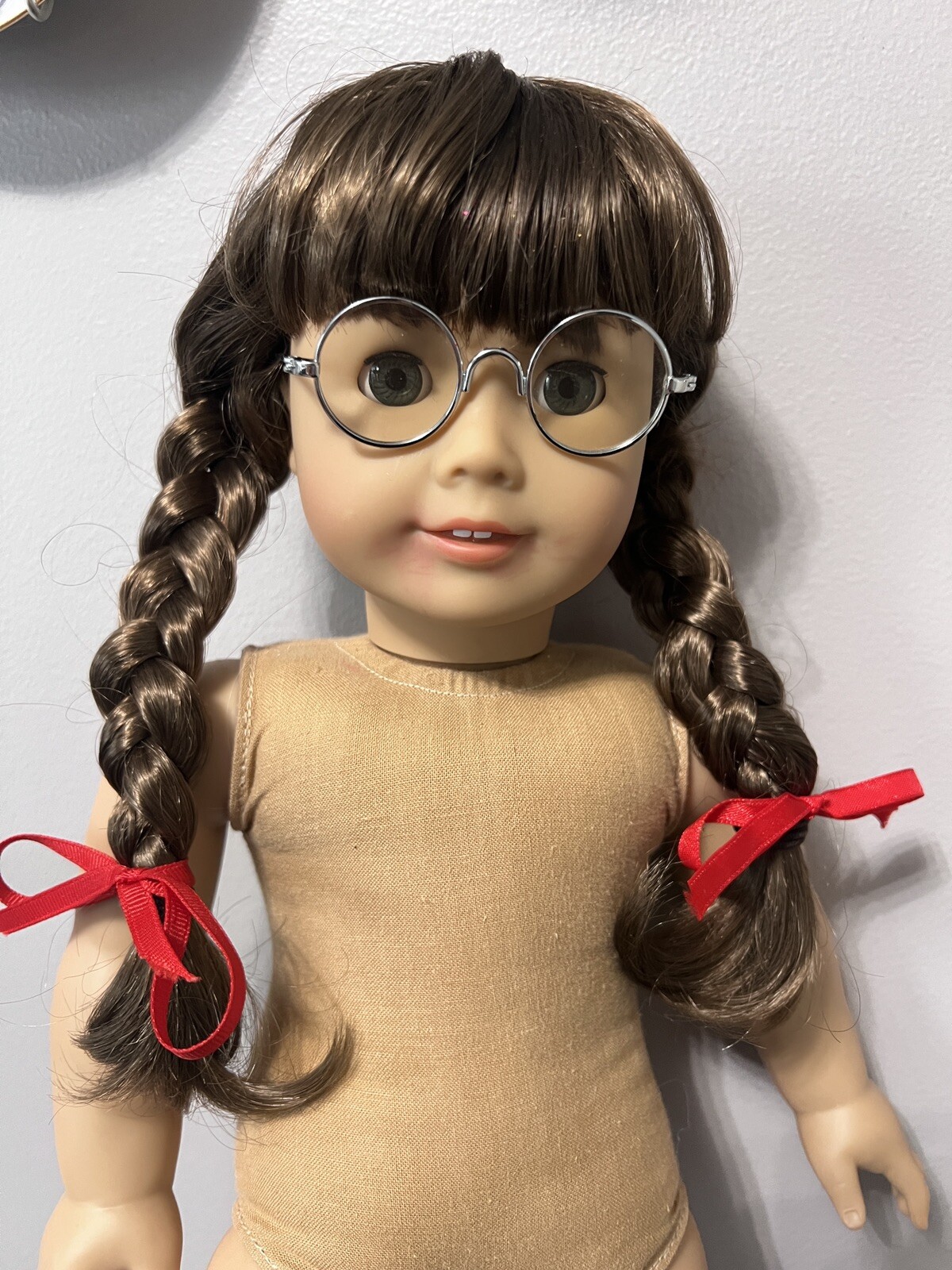 American Girl Molly McIntire With Glasses Doll Tan Body eBay