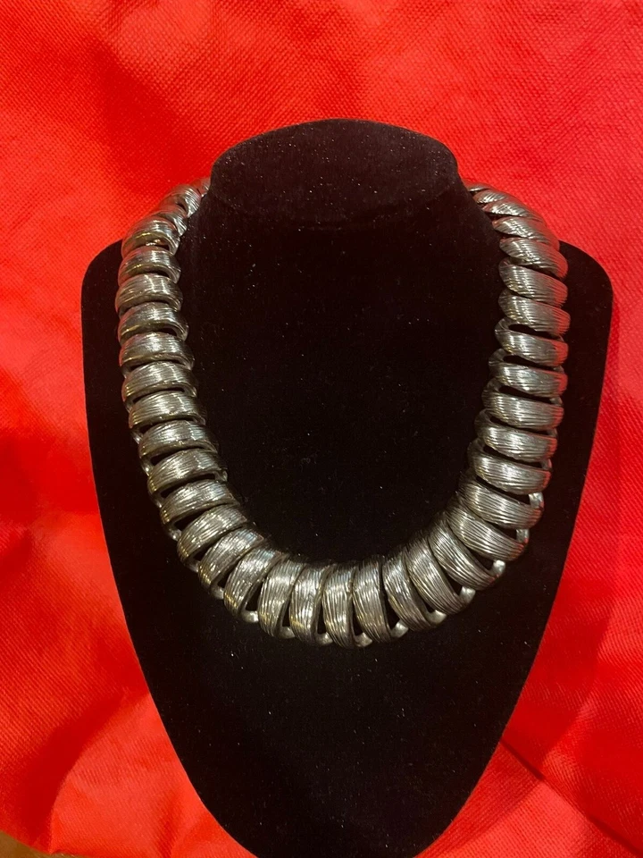 Collar plata acero inoxidable 18 pulgadas de largo, una pulgada de ancho Foto 4 de 4