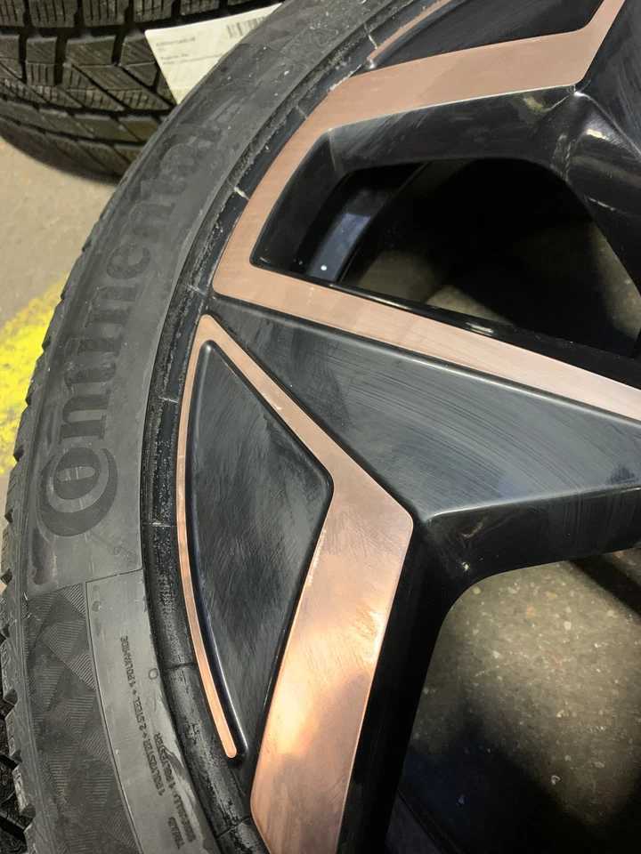 4 Orig VW Winterräder Andoya 215/50 R19 93T ID.3 E11 10A601025J 1946 - Bild 4 von 4