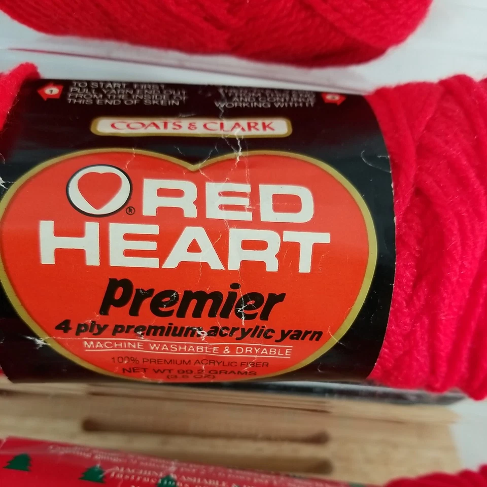 2.5 skeins of RED Caron RED HEART Christmas Knitting Yarn Art.#1272 Color SANTA - Image 4 of 4