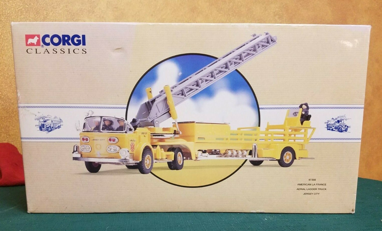 corgi classic trucks