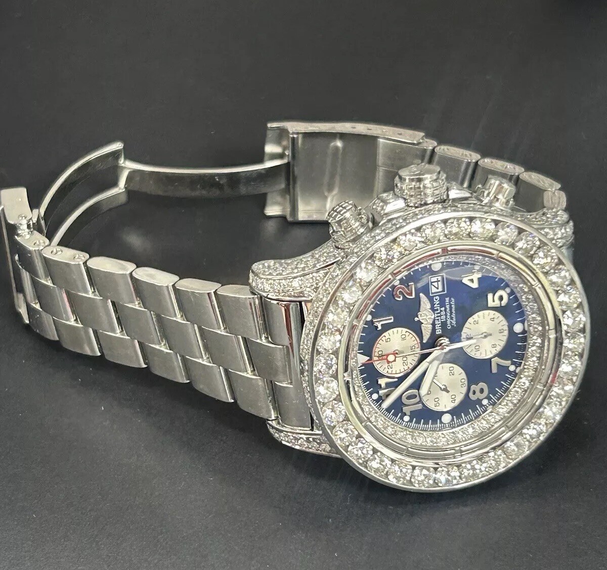 Breitling Watch Super Avenger 15ct Bazel