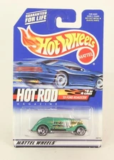 Hot Wheels 1999 Hot Rod Magazine '33 Ford Roadster #008 Mattel    @1