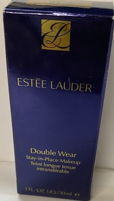 Ester Lauded double wear stay In Place makeup 3 CZ Pebble New