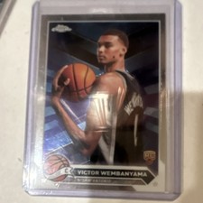 Topps Victor Wembanyama Chrome Rookie NBA San Antonio