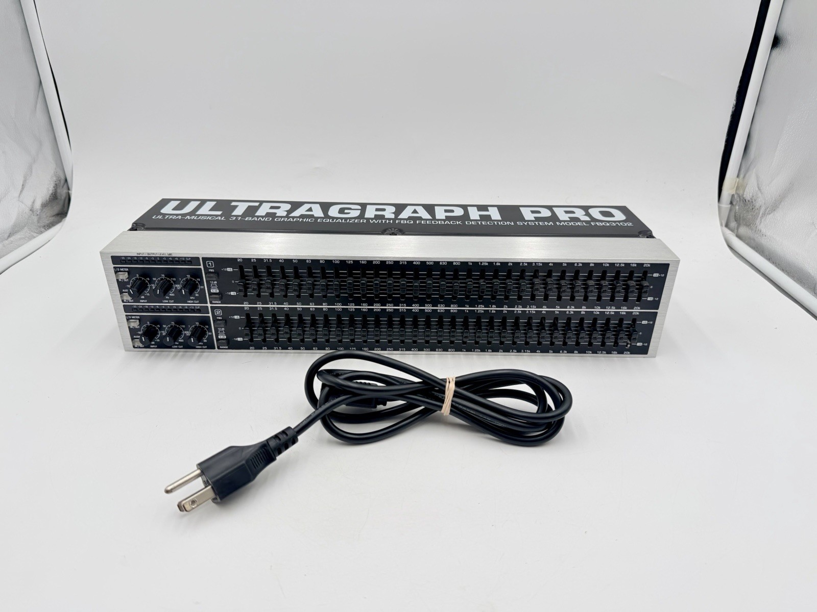 Behringer Ultragraph Pro FBQ3102 31-Band Stereo Graphic Equalizer NO MOUNTING!!