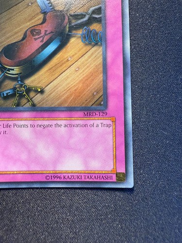 Yu-Gi-Oh 1st Edition Asian English Seven Tools Of The Bandit MRD-129 - Picture 2 of 22