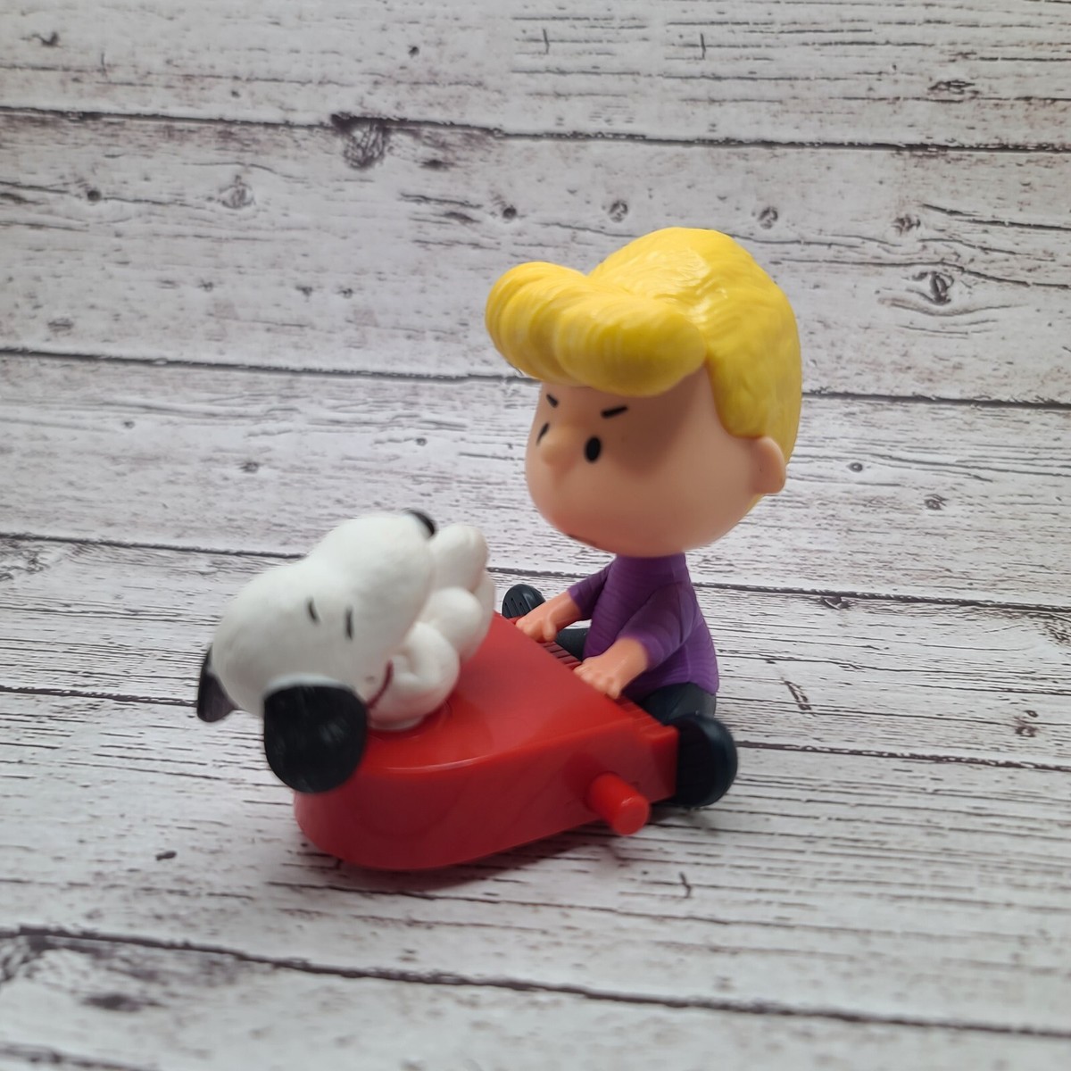 Snoopy Peanuts McDonalds Burger King Various Happy Meal Toys