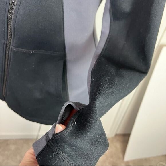 CAbi Dash Jacket Black Dark Gray Asymmetrical Zip… - image 5