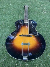 The Loar Lh 300 Vs Archtop Guitar 