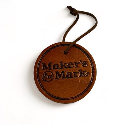Bourbon Legends Makers Mark Wooden Chrismas Tree Ornament Whiskey Tag Drink Bar