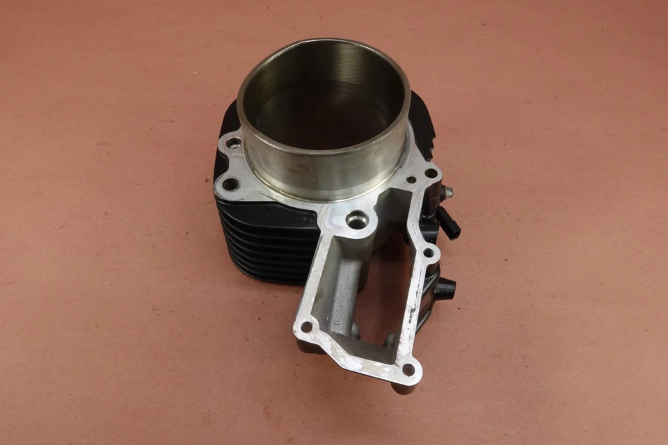 BMW R1200R R1200 2011-2014 cilindro motor derecho Foto 2 de 4