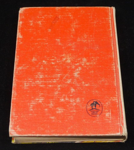 1953 ROYAL CANADIAN MOUNTED POLICE HISTORY BOOK, FOR CHILDREN, HC, ILLUSTRATED - Picture 2 of 4