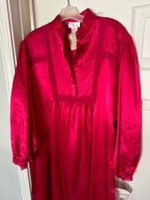 DEADSTOCK NWT Sz Medium Vintage Ilise Stevens Satin Nightgown Dark Pink/Magenta