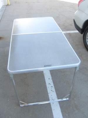 EUC BIG 8 Person COLEMAN 30x60 FOLDING ALUMINUM CAMP TABLE
