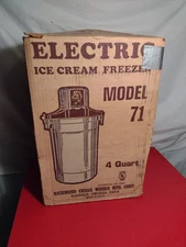 Vintage Richmond RCW Electric Ice Cream Freezer Model 71 4 Quart Ice Cream Maker