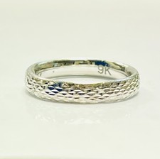 VINTAGE 9ct Gold White 4mm Hollow Court Wedding Ring Band UK size "P" 0.9g