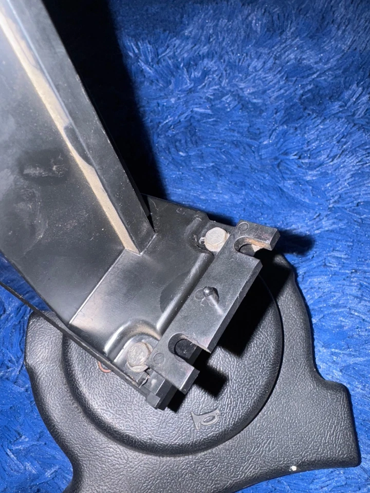 1988-1994 Chevy Silverado GMC C/K 1500 2500 Climate Control Panel P/N: 16177075 - Image 3 of 4