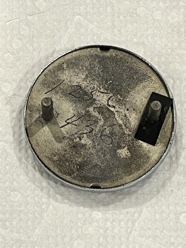 Vintage 1949-1950 Dodge Coronet Dash Radio Cover Medallion - Medallion only - Bild 2 von 2