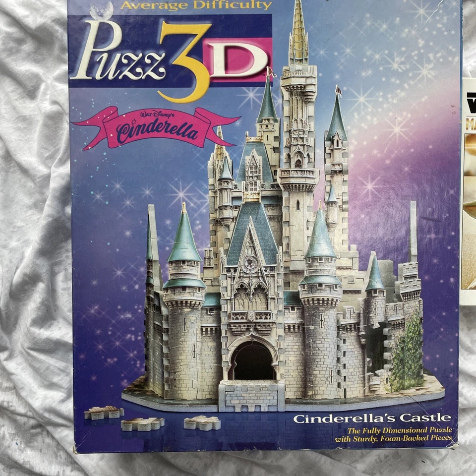 DISNEY'S CINDERELLA CASTLE Puzz3D Puzzle 530 Piece Star Wars Baby Yoda 500 Piece - Image 2 of 4