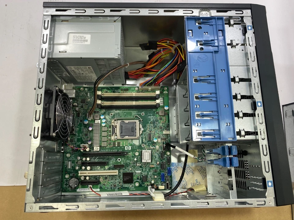 510078-B21 - HP ProLiant ML110 G6 (Configure to Order) CTO Chassis - Image 3 of 4
