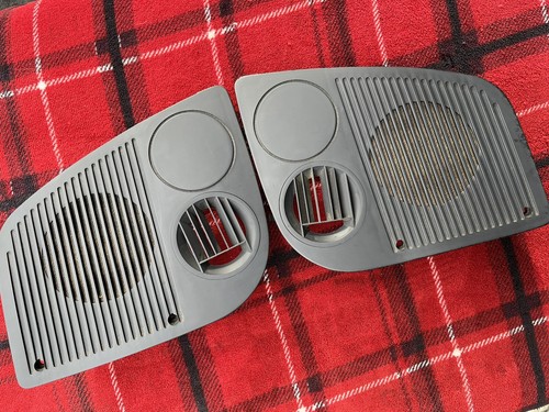 Saab Classic 900 Front Speaker Covers w Speakers L & R - Picture 8 of 8