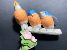 1991 Princeton Gallery Woodland Symphony 3 Baby Bluebirds on branch figurine HTF