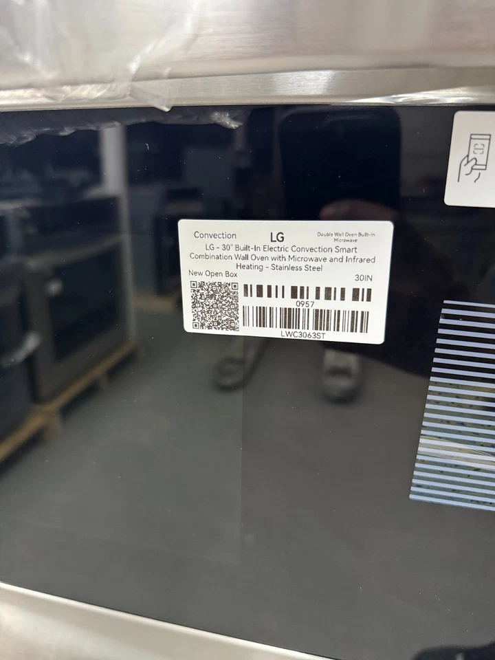 LG - LWC3063ST - 30" Horno de Pared Combinado Inteligente de Convección Eléctrico Incorporado Foto 2 de 4