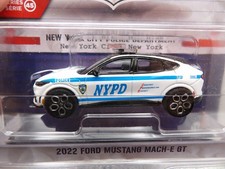 NYPD 2022 FORD MUSTANG MACH-E GT POLICE CAR   2024 GREENLIGHT HOT PURSUIT   1:64