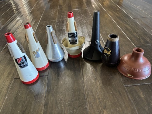 Set Of Trumpet Mutes And Stand - Bach, Leblanc, Humes & Berg, And K&M